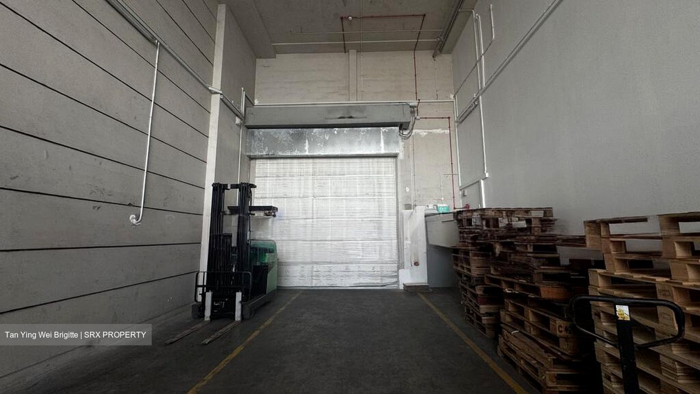 Enterprise Hub (D22), Factory #592807511